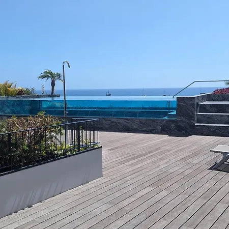 Chic Two-bedroom En In Town - Savoy 公寓 丰沙尔