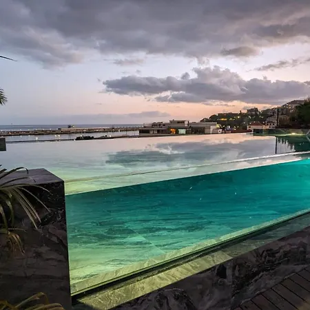 Appartamento Chic Two-bedroom En In Town - Savoy Funchal (Madeira)