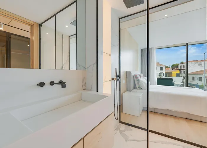 Chic Two-bedroom En In Town - Savoy Lägenhet Funchal (Madeira)
