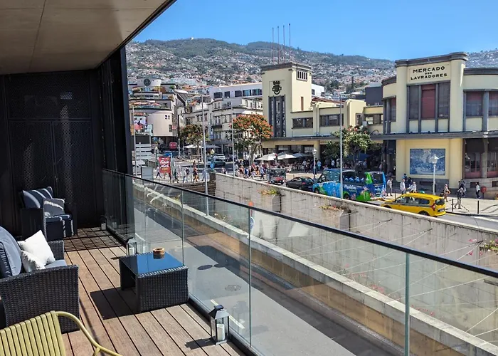 Chic Two-bedroom En In Town - Savoy *