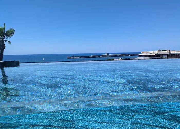 Chic Two-bedroom En In Town - Savoy *